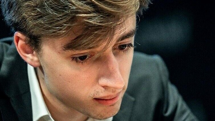 Дубов и Грищук вошли в топ-10 таблицы ЧМ по блицу после первого дня