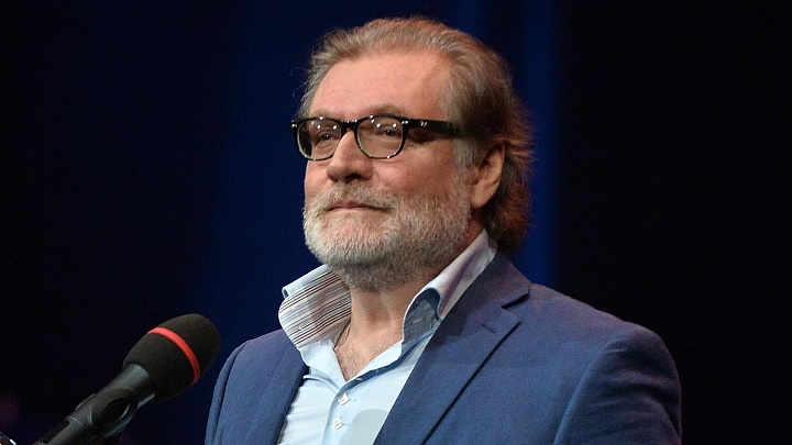 Названа причина смерти народного артиста России Симонова