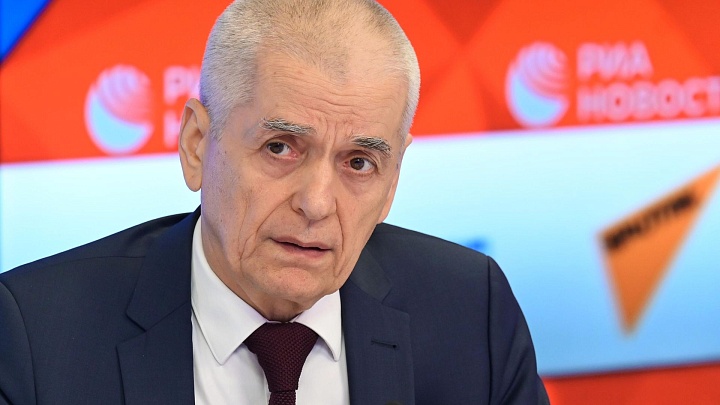 Онищенко сообщил, в каком возрасте в России обычно рожают первого ребенка